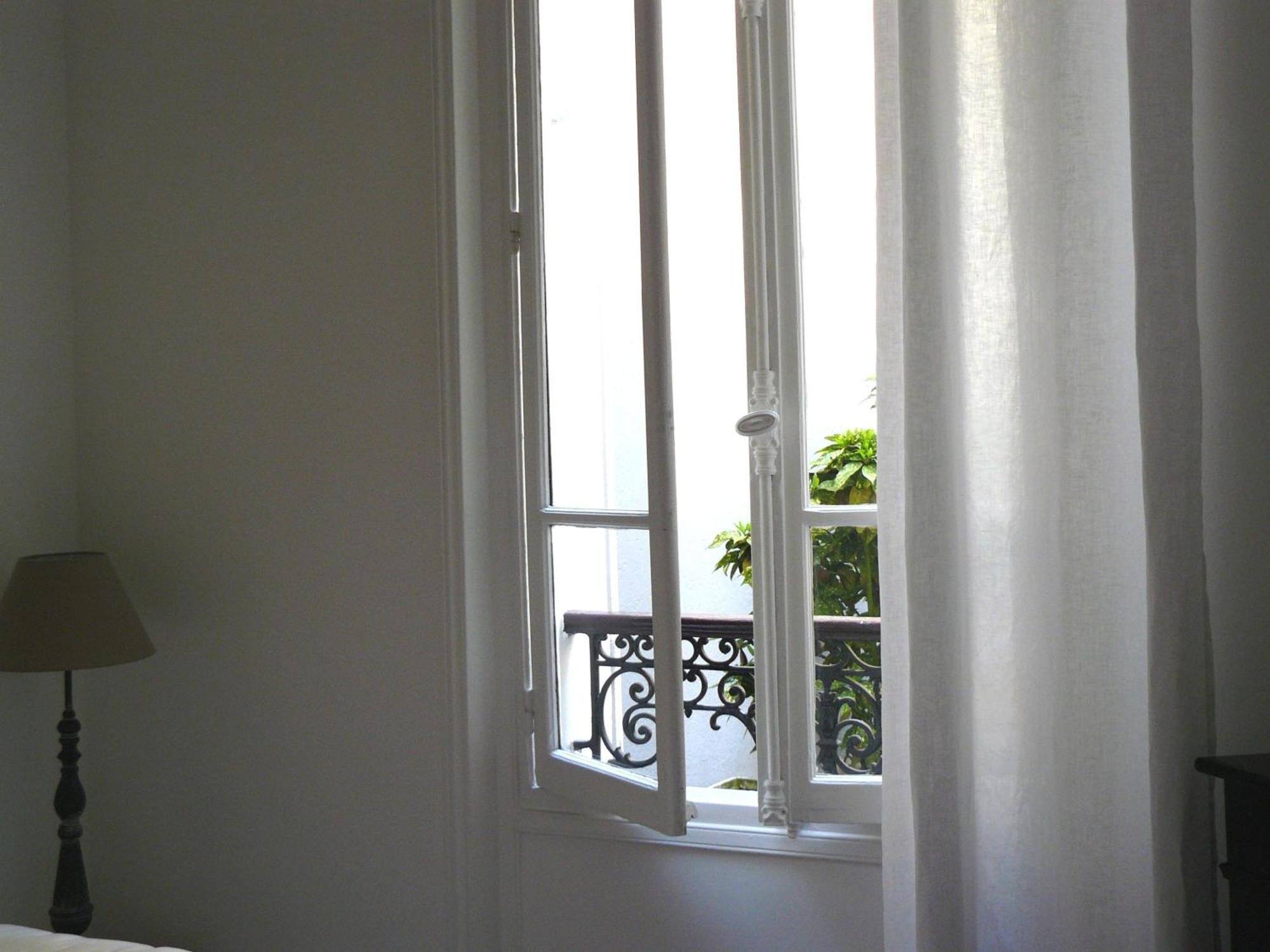 La Cour Du 5Eme - Chambre D'Hotes Paris Exterior foto